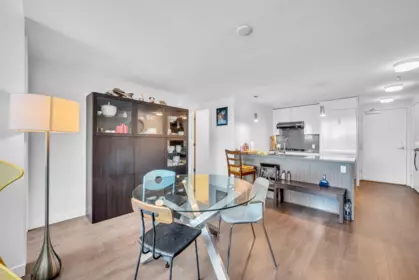 Family Room Photo of 1503 5599 Cooney Road, Richmond, BC