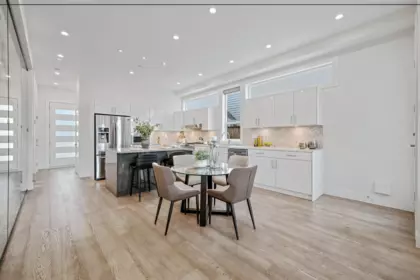 Kitchen Photo of 409 W Keith Road, North Vancouver, BC