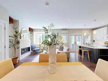Breakfast Nook Photo of 1338 E 23rd Avenue, Vancouver, BC