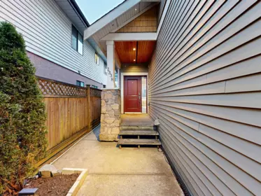 Hallway Photo of 1338 E 23rd Avenue, Vancouver, BC