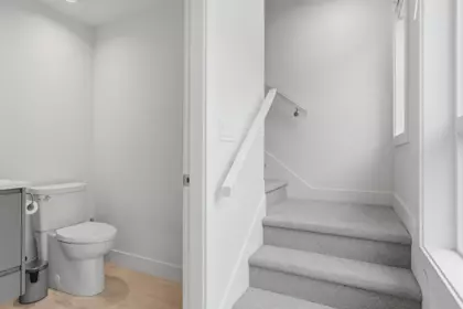 Entry Foyer Photo of 23 23785 Dewdney Trunk Road, Maple Ridge, BC