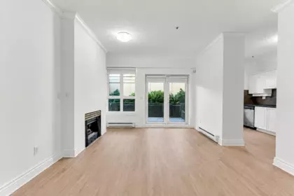 Kitchen Photo of 104 3621 W 26th Avenue, Vancouver, BC