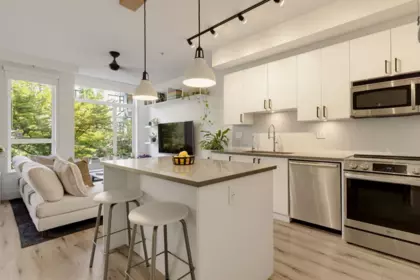 Kitchen Island Photo of 234 735 W 15th Street, North Vancouver, BC