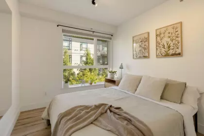 Office / Den Photo of 234 735 W 15th Street, North Vancouver, BC