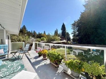 Family Room Photo of 1073 Grandview Road, Gibsons, BC