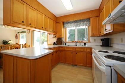 Guest Bathroom Photo of 1073 Grandview Road, Gibsons, BC