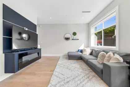 Dining Area Photo of 2178 Renfrew Street, Vancouver, BC