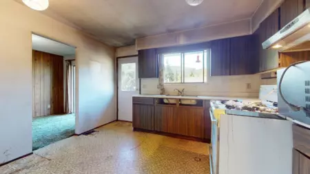 Kitchen Photo of 38347 Guilford Drive, Squamish, BC