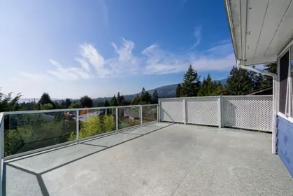 Garden / Landscaping Photo of 741 Montroyal Boulevard, North Vancouver, BC