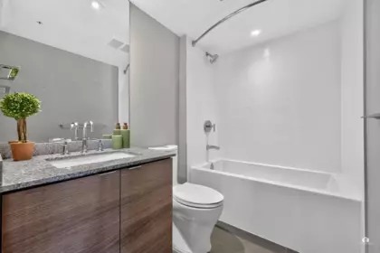 Primary Bathroom Photo of 2506 488 SW Marine Drive, Vancouver, BC