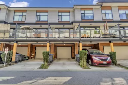 Hallway Photo of 58 16488 64 Avenue, Surrey, BC