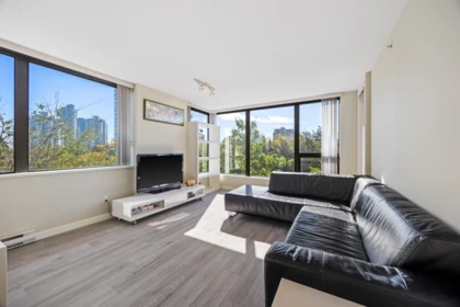 307 7108 Collier Street, Burnaby, BC, Burnaby — Apartment/Condo for sale