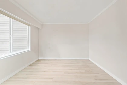 Walk-In Closet Photo of 129 32691 Garibaldi Drive, Abbotsford, BC