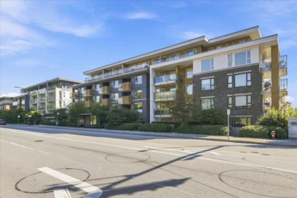 Outdoor Deck Photo of 102 221 E 3rd Street, North Vancouver, BC