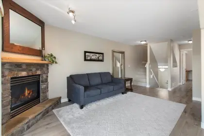 25 8881 Walters Street, Chilliwack, BC, Chilliwack — Townhouse for sale