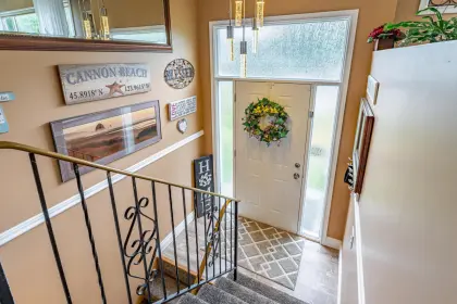 46320 Christina Drive, Sardis, BC, Sardis — Single Family Residence for sale