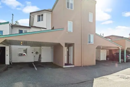 15 7715 Luckakuck Place, Sardis, BC, Sardis — Townhouse for sale