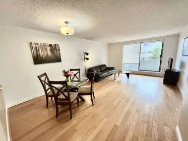 402 4690 Hazel Street, Burnaby, BC, Burnaby — Apartment/Condo for sale