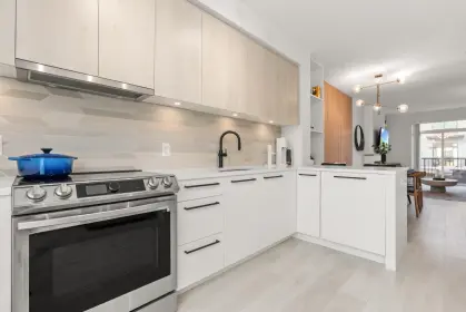 38030 Keel Way, Squamish, BC, Squamish — Townhouse for sale