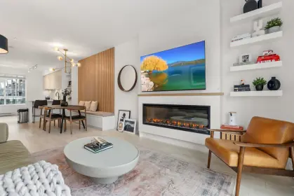38030 Keel Way, Squamish, BC, Squamish — Townhouse for sale
