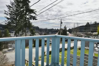 545 Sargent Road, Gibsons, BC, Gibsons — Single Family Residence for sale
