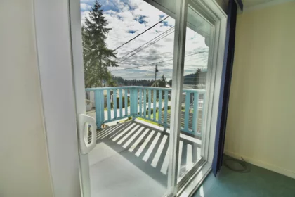 545 Sargent Road, Gibsons, BC, Gibsons — Single Family Residence for sale