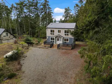 2601 Gunwhale Road, Pender Island, BC, Pender island — Single Family Residence for sale