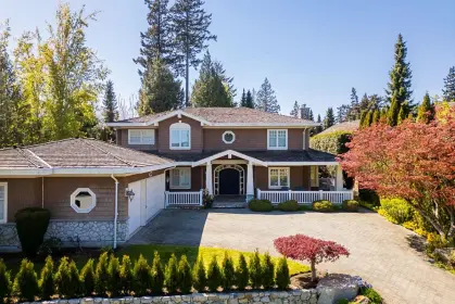 4676 Decourcy Court, West Vancouver, BC, West vancouver — Single Family Residence for sale