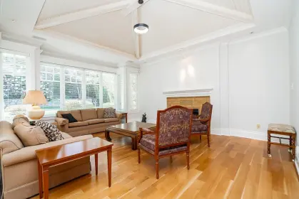 4676 Decourcy Court, West Vancouver, BC, West vancouver — Single Family Residence for sale