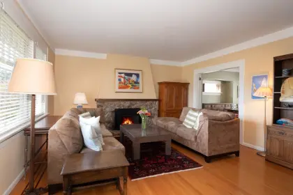 1937 W 44th Avenue, Vancouver, BC, Vancouver — Single Family Residence for sale