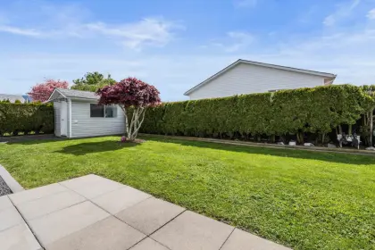 113 45918 Knight Road, Chilliwack, BC, Chilliwack — Single Family Residence for sale