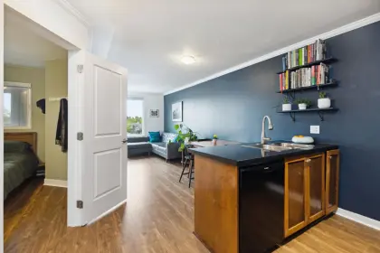 PH5 2265 E Hastings Street, Vancouver, BC, Vancouver — Apartment/Condo for sale