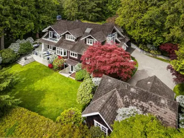 3805 Sunnycrest Drive, North Vancouver, BC, North vancouver — Single Family Residence for sale