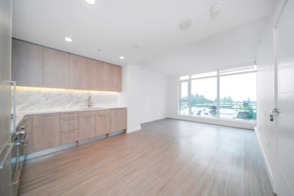 Primary Bedroom Photo of 502 6398 Silver Avenue, Burnaby, BC