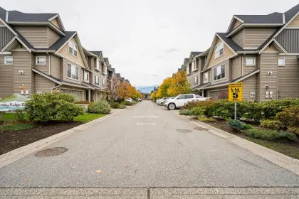 23 9232 Woodbine Street, Chilliwack, BC, Chilliwack — Townhouse for sale
