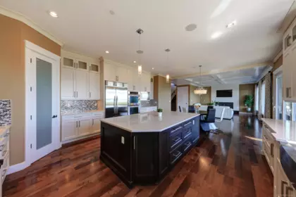 15632 Cliff Avenue, White Rock, BC, White rock — Single Family Residence for sale