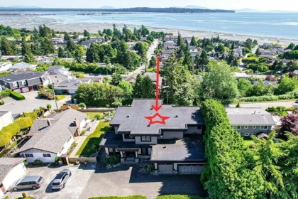 15632 Cliff Avenue, White Rock, BC, White rock — Single Family Residence for sale
