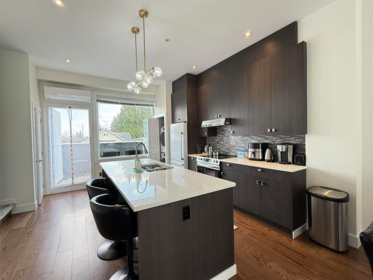 G 6688 Dufferin Avenue, Burnaby, BC, Burnaby — Townhouse for sale