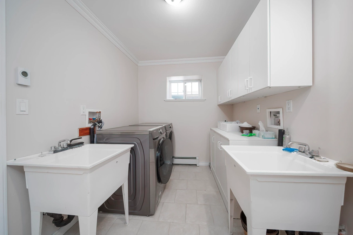 Aerial View of 1312 Tenth Avenue, New Westminster, BC