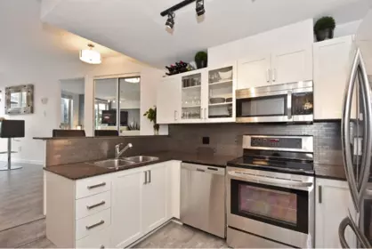 202 3089 Oak Street, Vancouver, BC, Vancouver — Apartment/Condo for sale