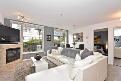 202 3089 Oak Street, Vancouver, BC, Vancouver — Apartment/Condo for sale