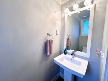 Primary Bathroom Photo of 71 10151 240 Street, Maple Ridge, BC