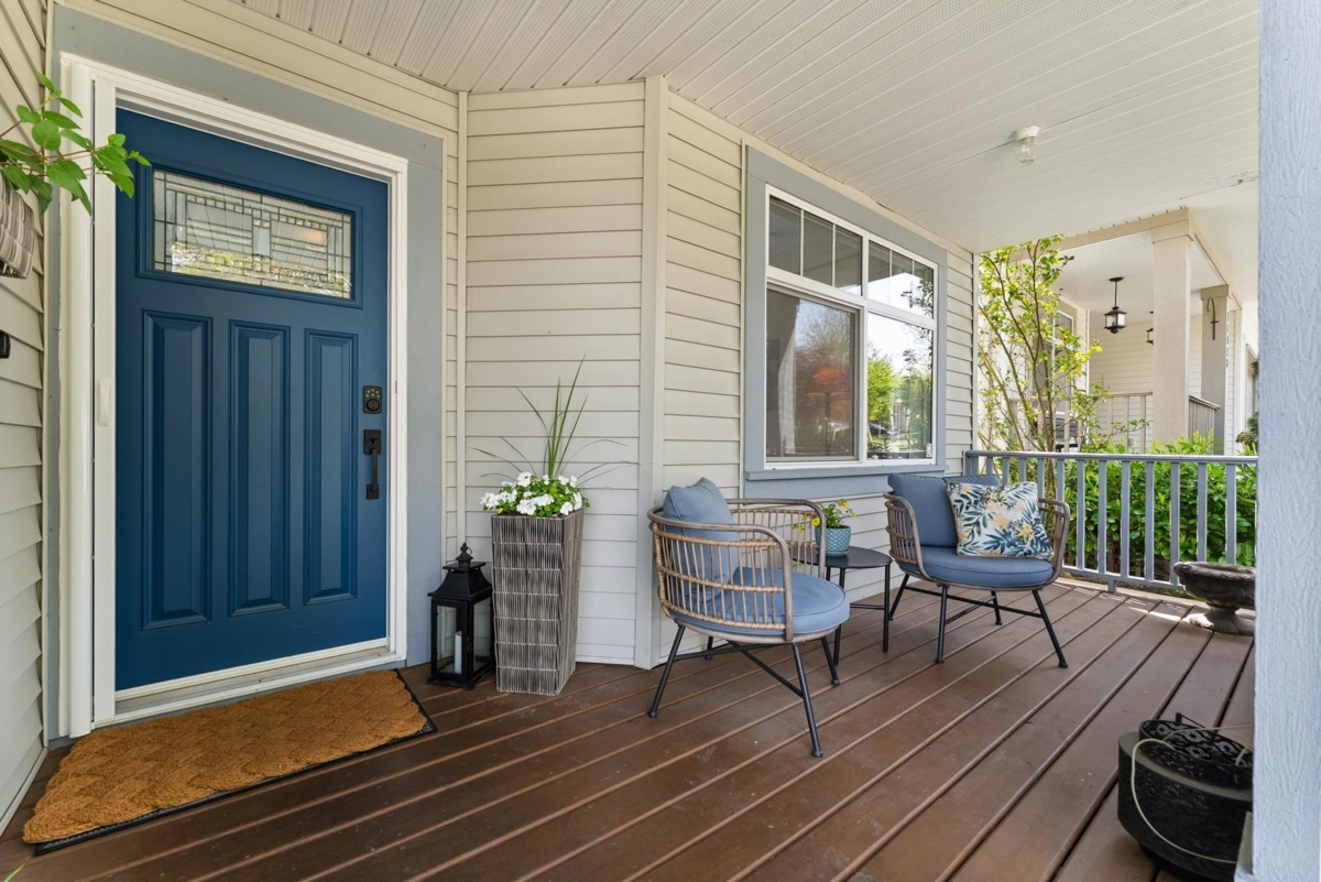 Family Room Photo of 14926 59 Avenue, Surrey, BC