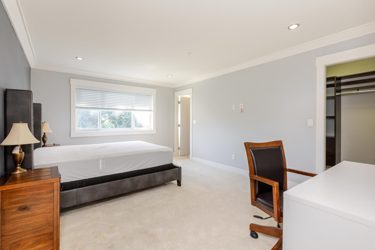 Garage Interior Photo of 1540 Maple Street, White Rock, BC