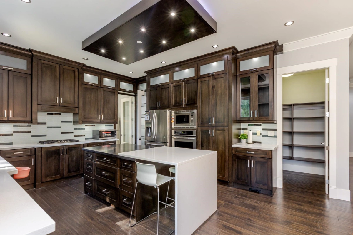 Primary Bedroom Photo of 1540 Maple Street, White Rock, BC