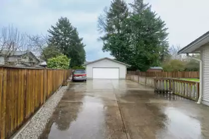 Garage Interior Photo of 10060 Swinton Crescent, Richmond, BC