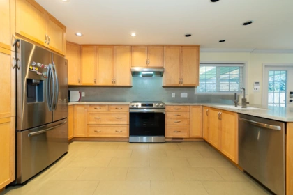 Kitchen Photo of 10060 Swinton Crescent, Richmond, BC