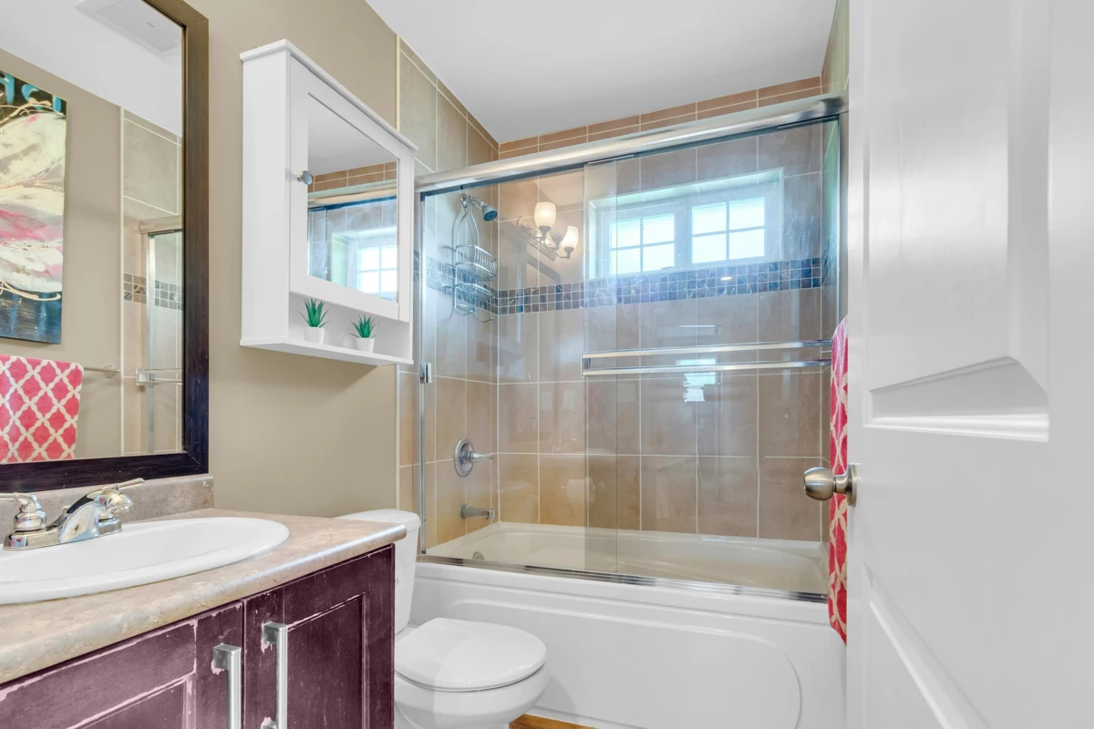 Guest Bathroom Photo of 6925 196 Street, Surrey, BC