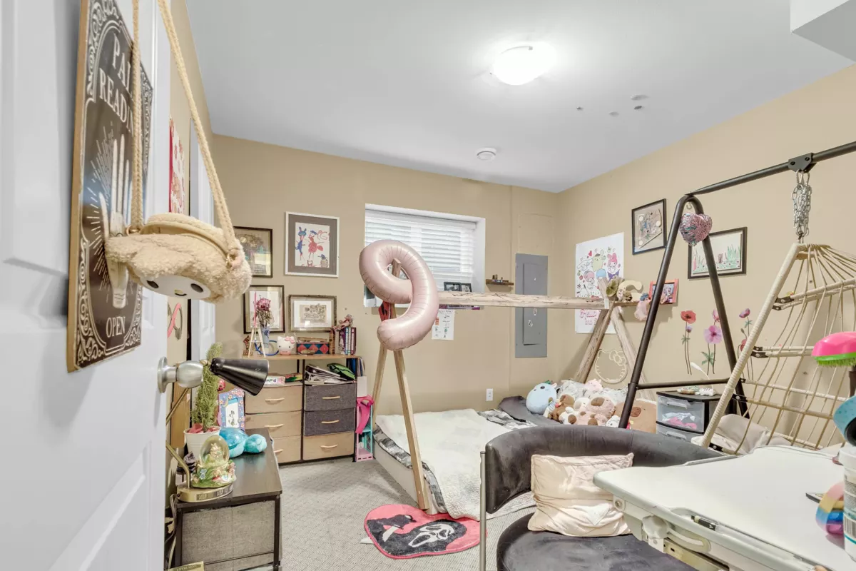 Hallway Photo of 6925 196 Street, Surrey, BC