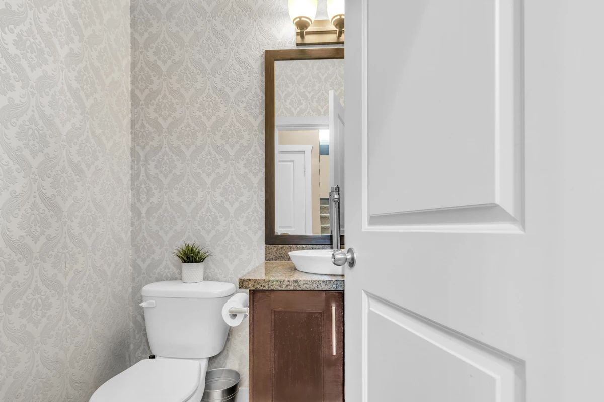 Kitchen Photo of 6925 196 Street, Surrey, BC